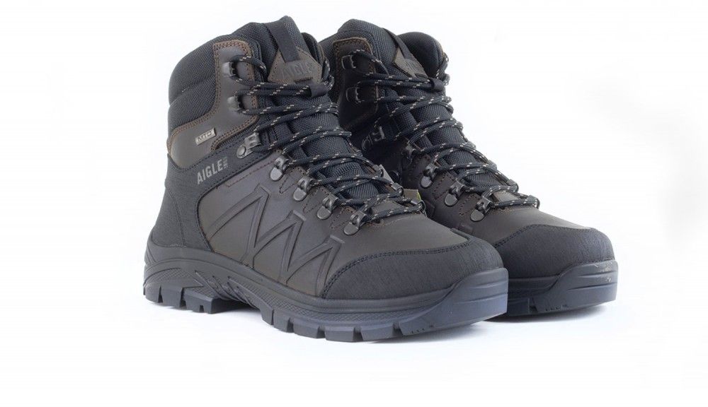 Aigle walking online boots